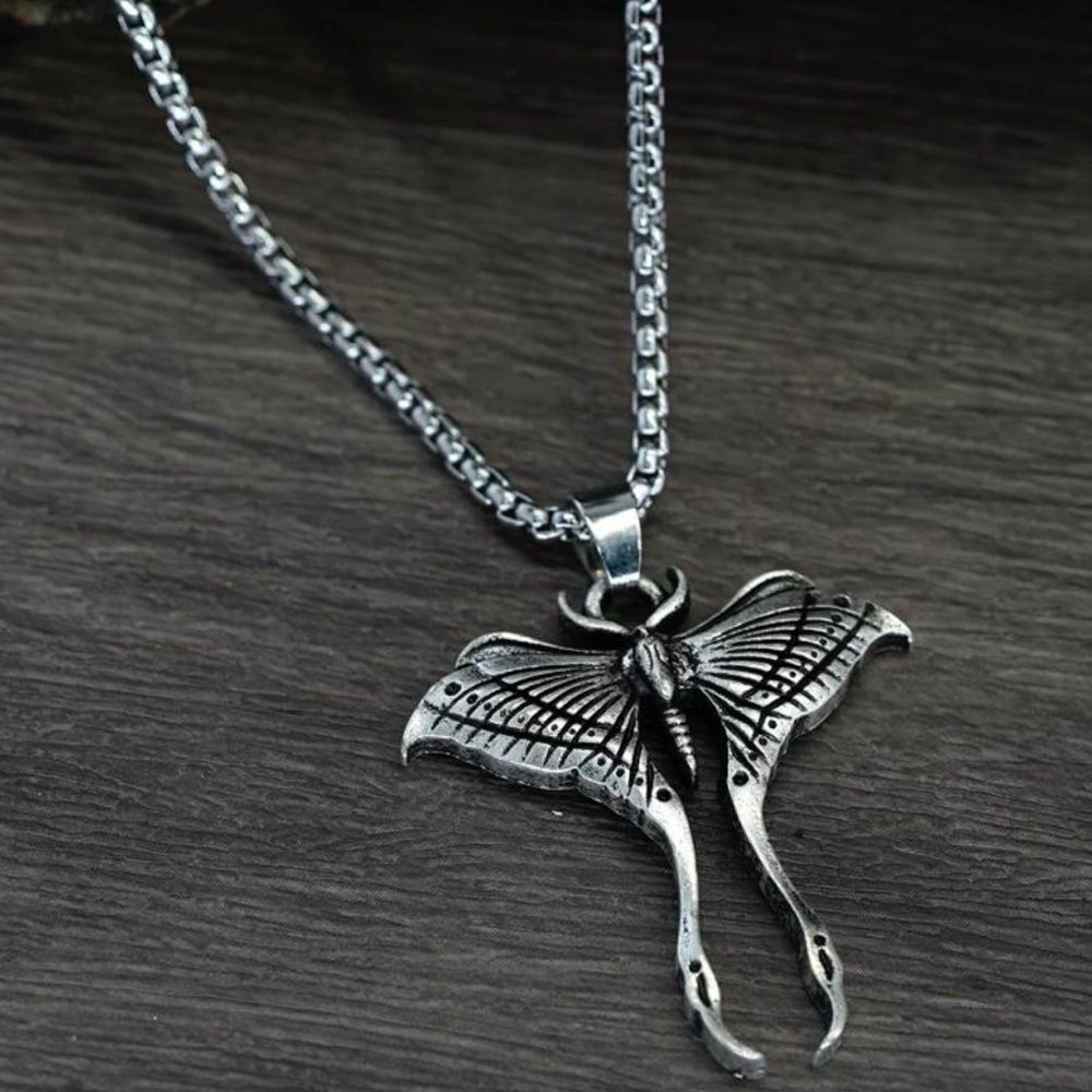 Gothic Lunar Moth Silver Tone Pendant Necklace with Chain engraved details - Picture 2 of 7